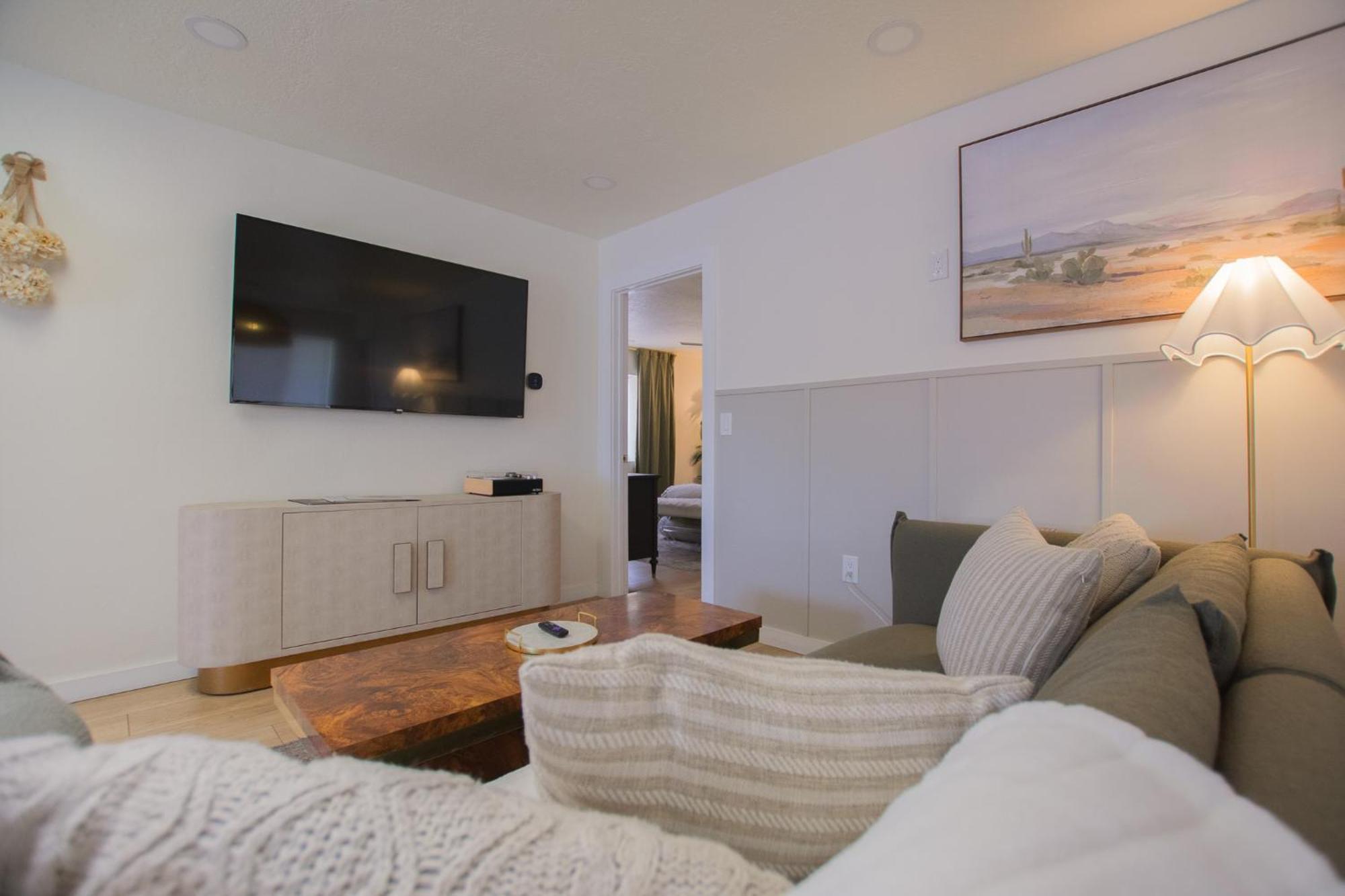 Villa Bohemian Chic An Eclectic Escape-Hot Tub-Pet Friendly-No Pet Fees! Albuquerque Exterior foto